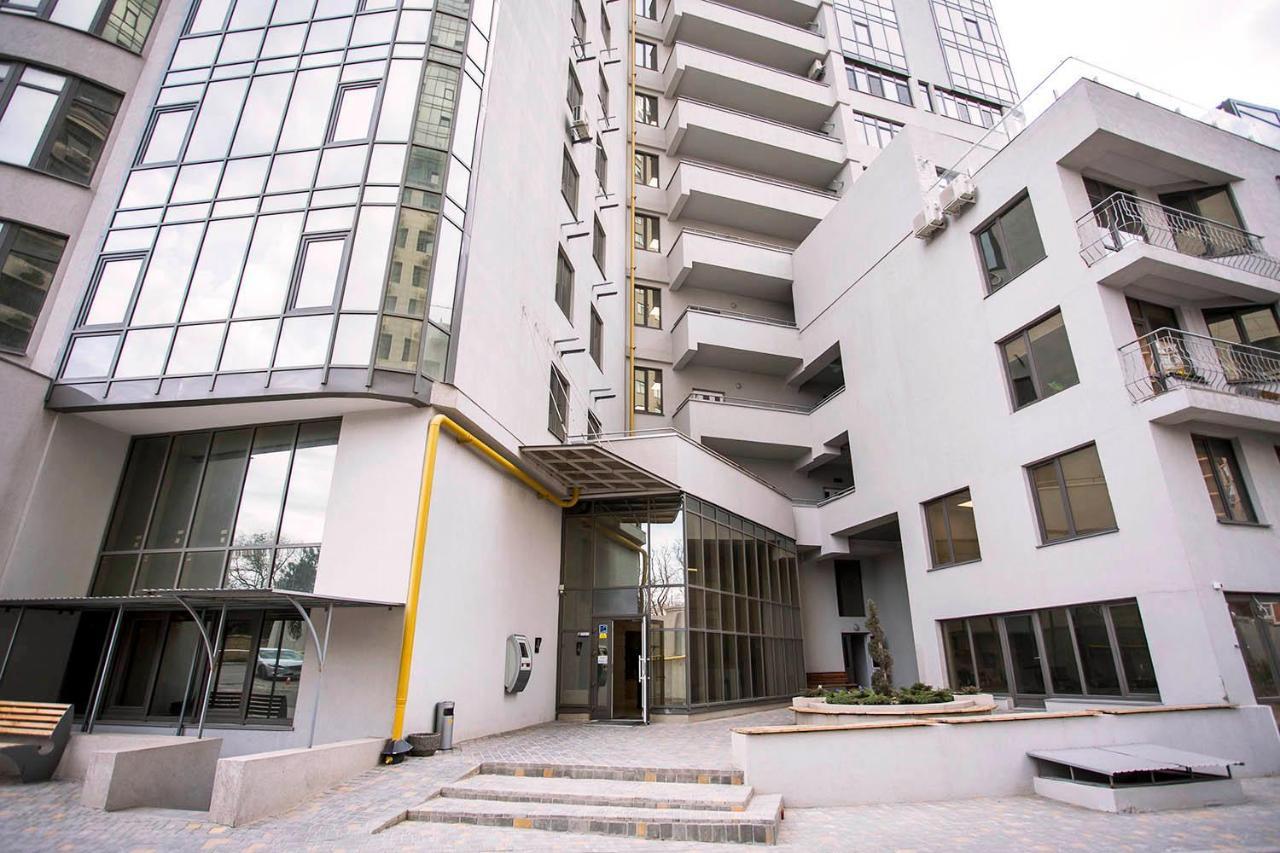 Gagarin Plaza Apartment 70 Square Metres On 12Th Floor 敖德萨 外观 照片