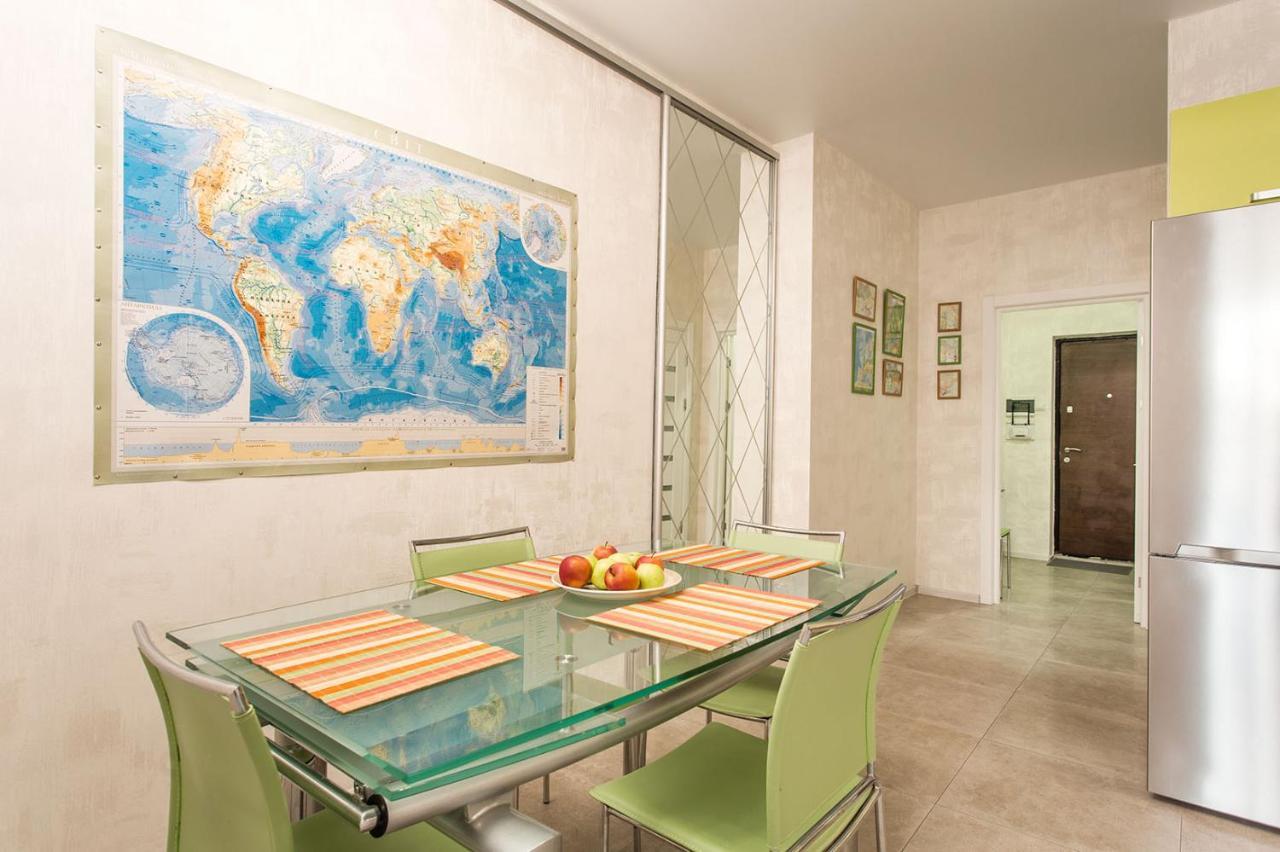 Gagarin Plaza Apartment 70 Square Metres On 12Th Floor 敖德萨 外观 照片